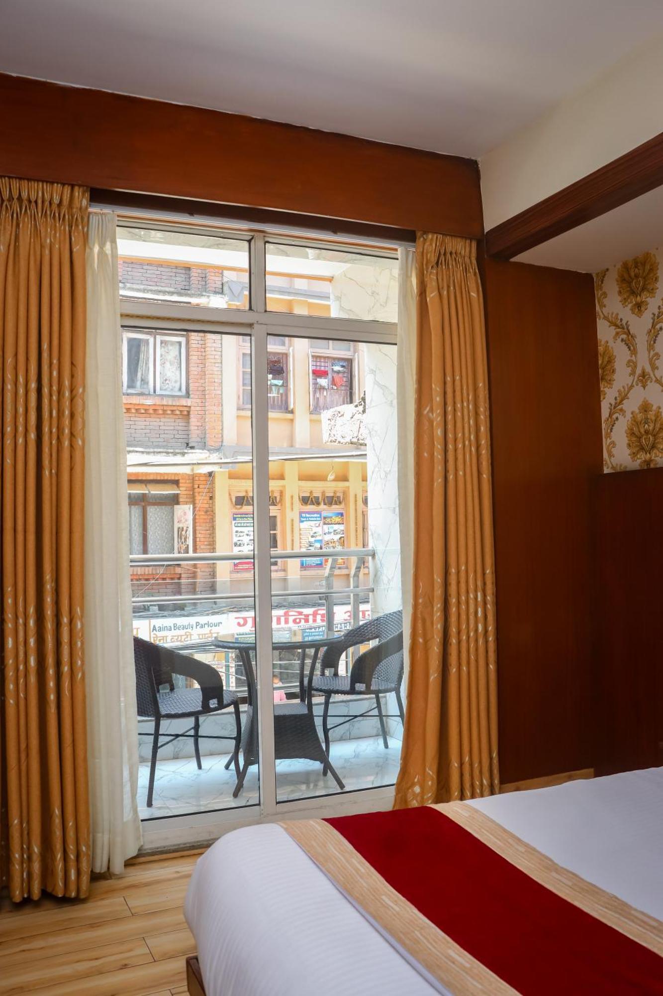 Hotel Simal Katmandu Eksteriør bilde